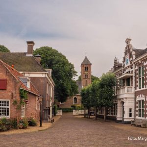 Dorp Velsen met Engelmunduskerk